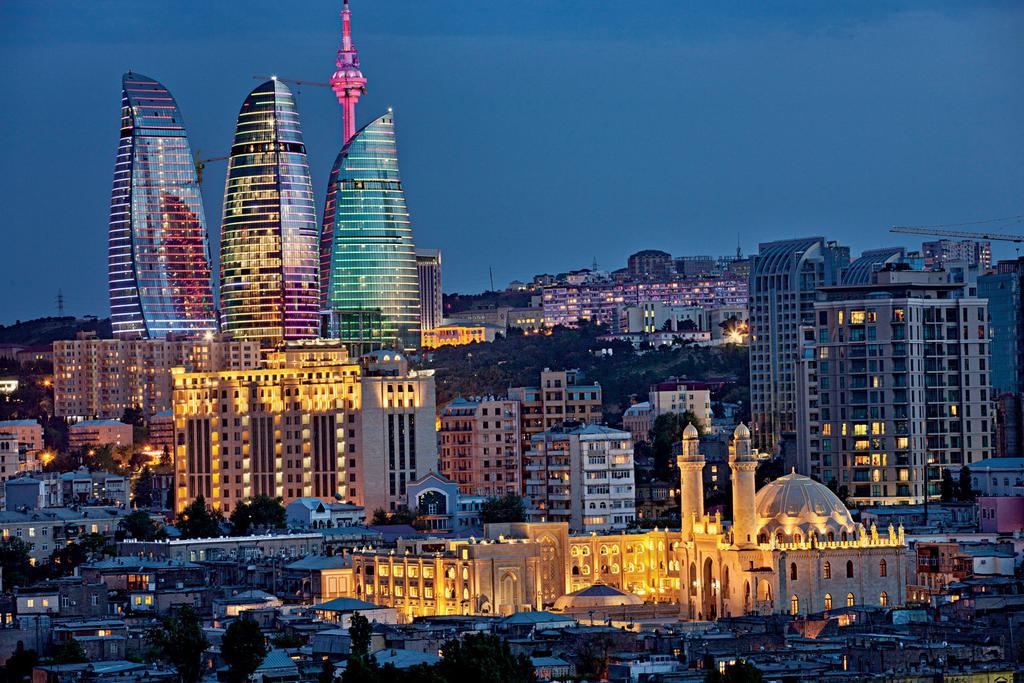 Bp Hotel Baku Luaran gambar